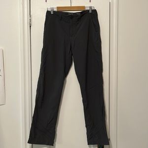 Mountain Hardware Hiking Pants W30 - Grey